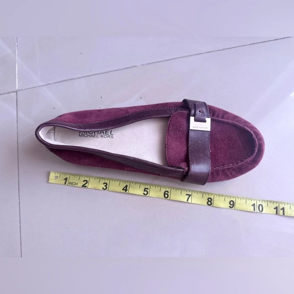 Women's Loafers Women’s Michael Kors Burgundy Suede Moccasin Loafer 8M